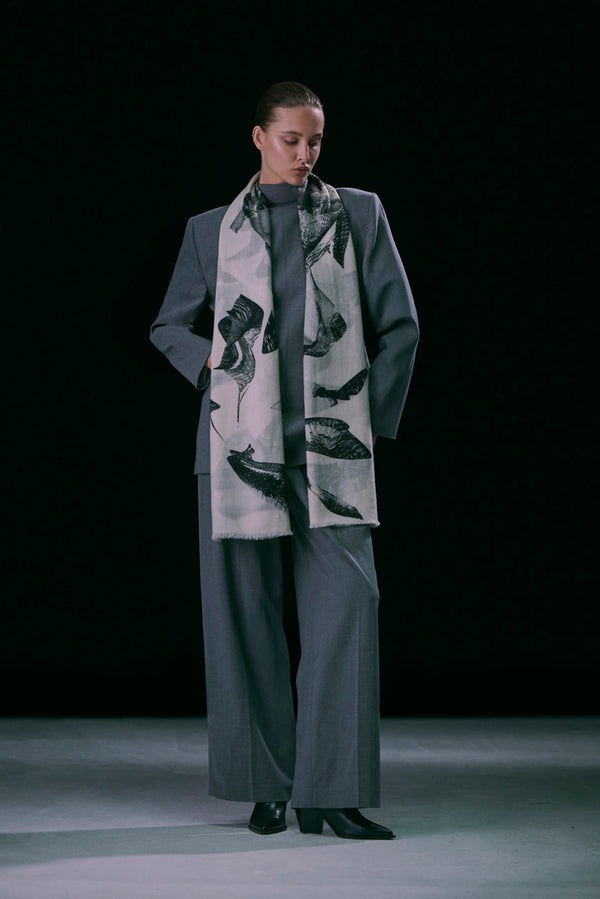 DANCING SHADOWS ICON PURE WOOL SCARF