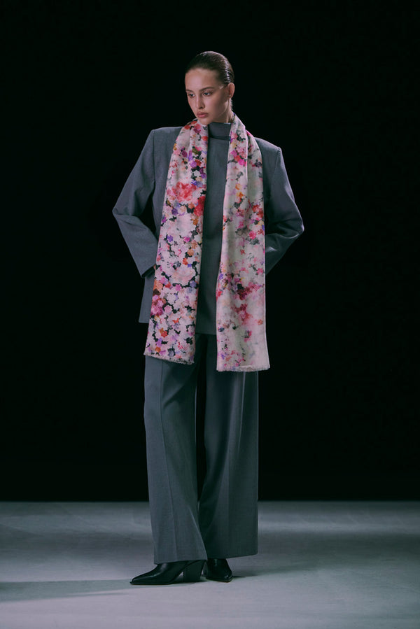 PETAL PATH PURE WOOL SCARF