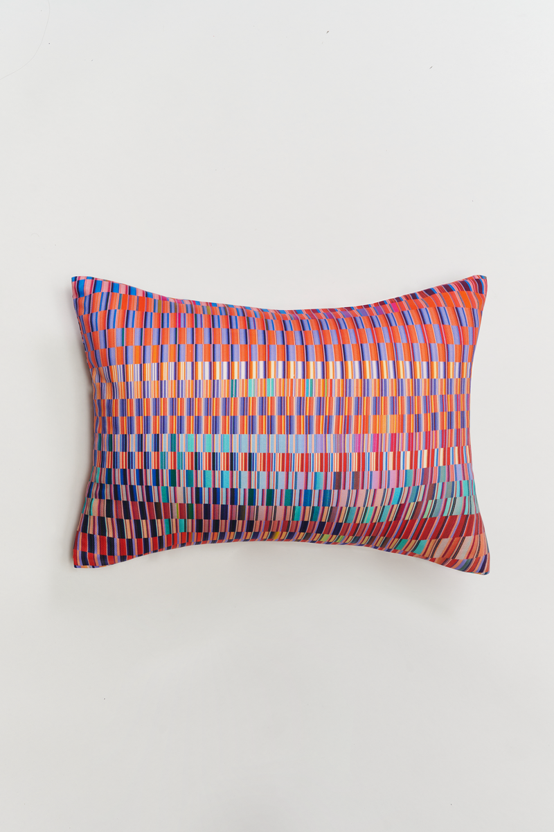 FLOURISH RECTANGLE CUSHION