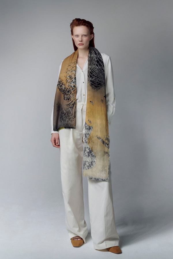 GOLDEN PULSE ICON PURE WOOL SCARF