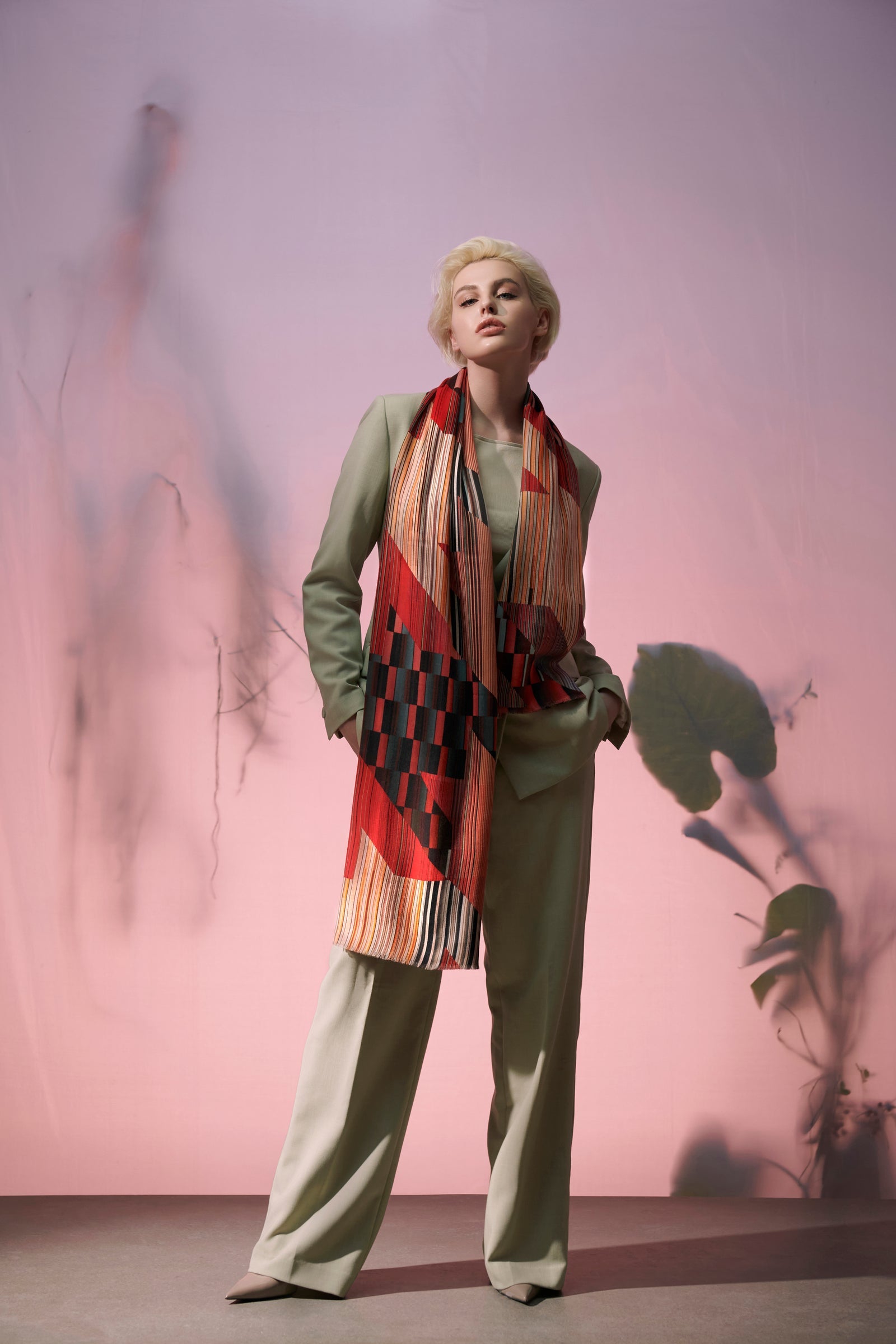 RED DRIFT ICON PURE WOOL SCARF – YEN TING CHO